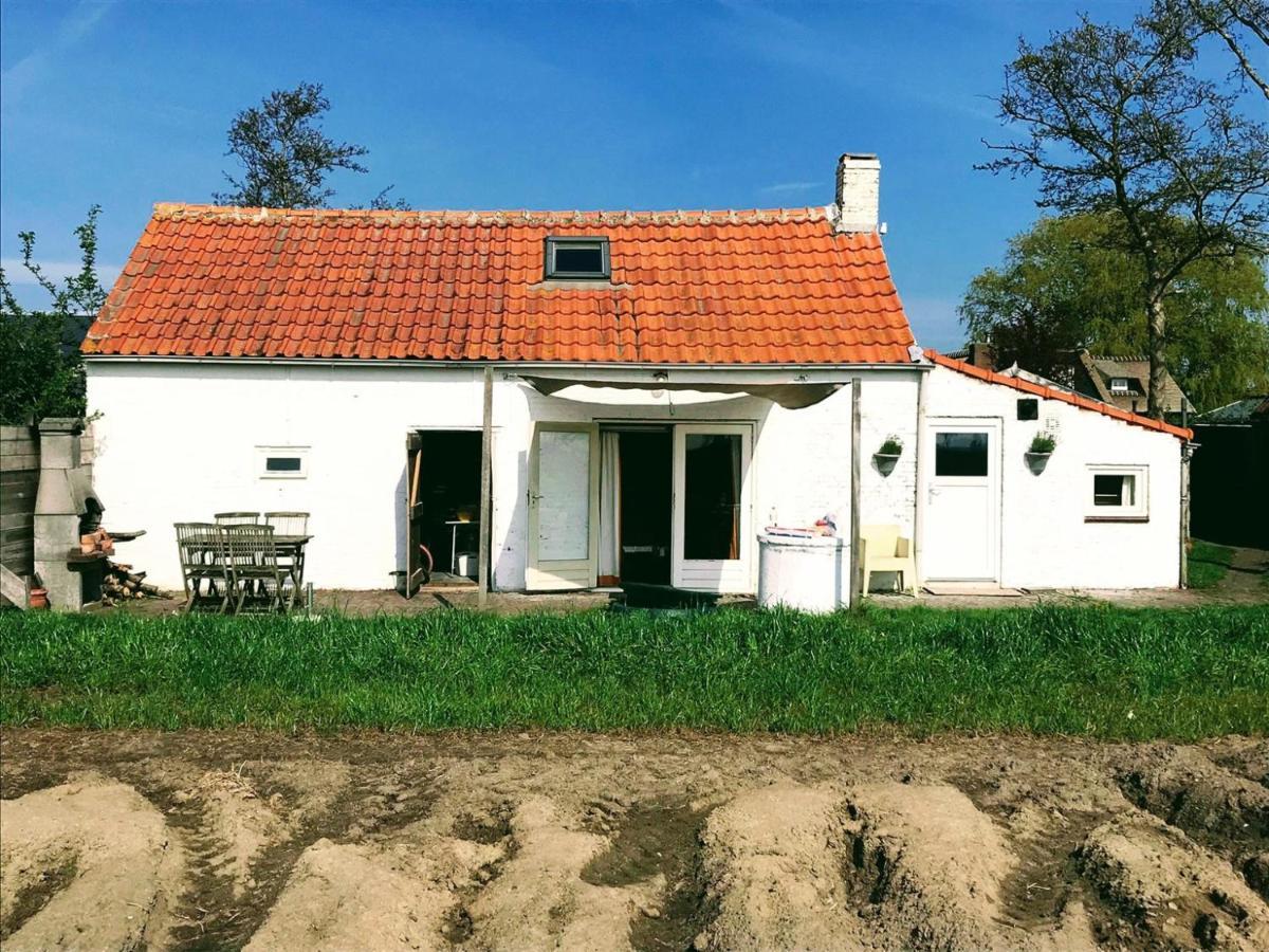 Farmhouse Near Beach Kloosterzande Eksteriør billede
